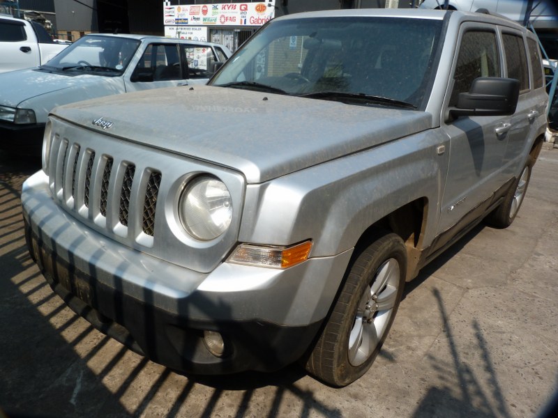Jeep Patriot 2.4 Limited CVT AT - 2011 STRIPPING FOR SPARES - Private Seller Jeep Patriot 2.4 Limited CVT AT - 2011 STRIPPING FOR SPARES - Private Seller