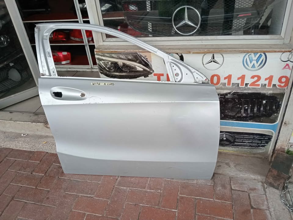 Mercedes Benz A Class W176 Door  Used Auto Body Spare Parts at Sema Spare Center - Private Seller