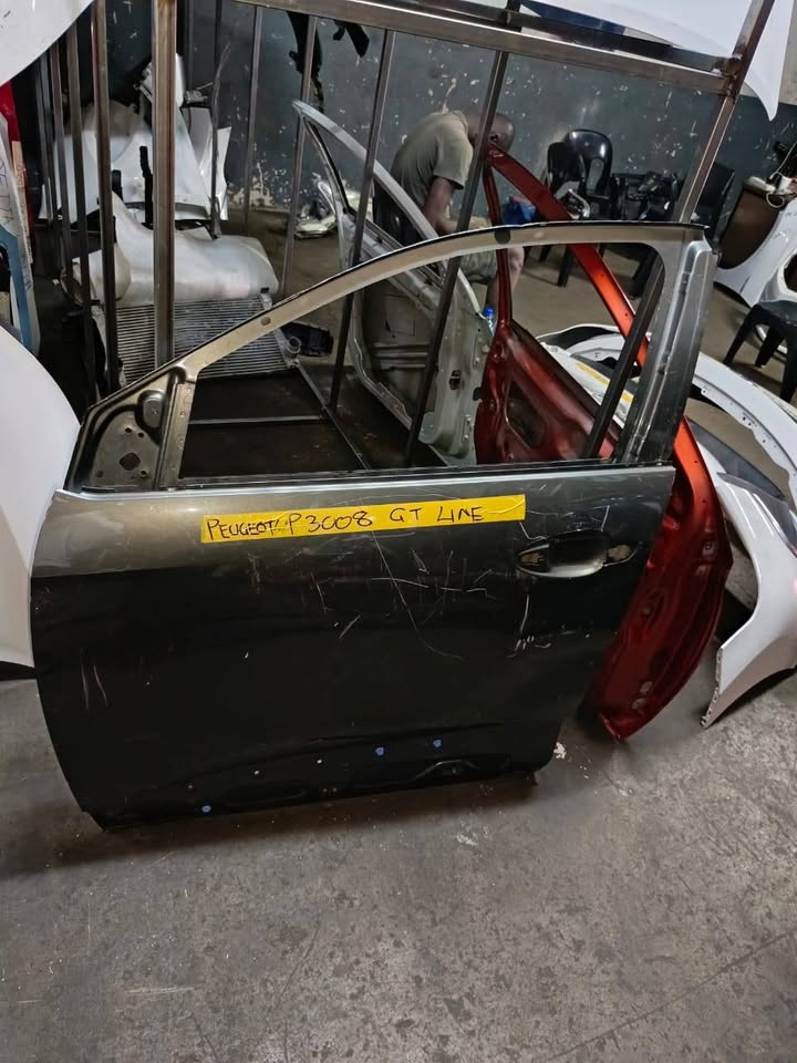 Peugeot GT Line left front door - Private Seller Peugeot GT Line left front door - Private Seller