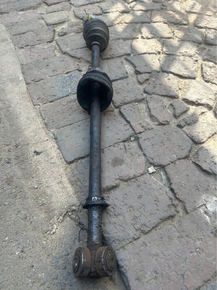 KIA Rio Right Side CV Shaft For Sale - Private Seller KIA Rio Right Side CV Shaft For Sale - Private Seller