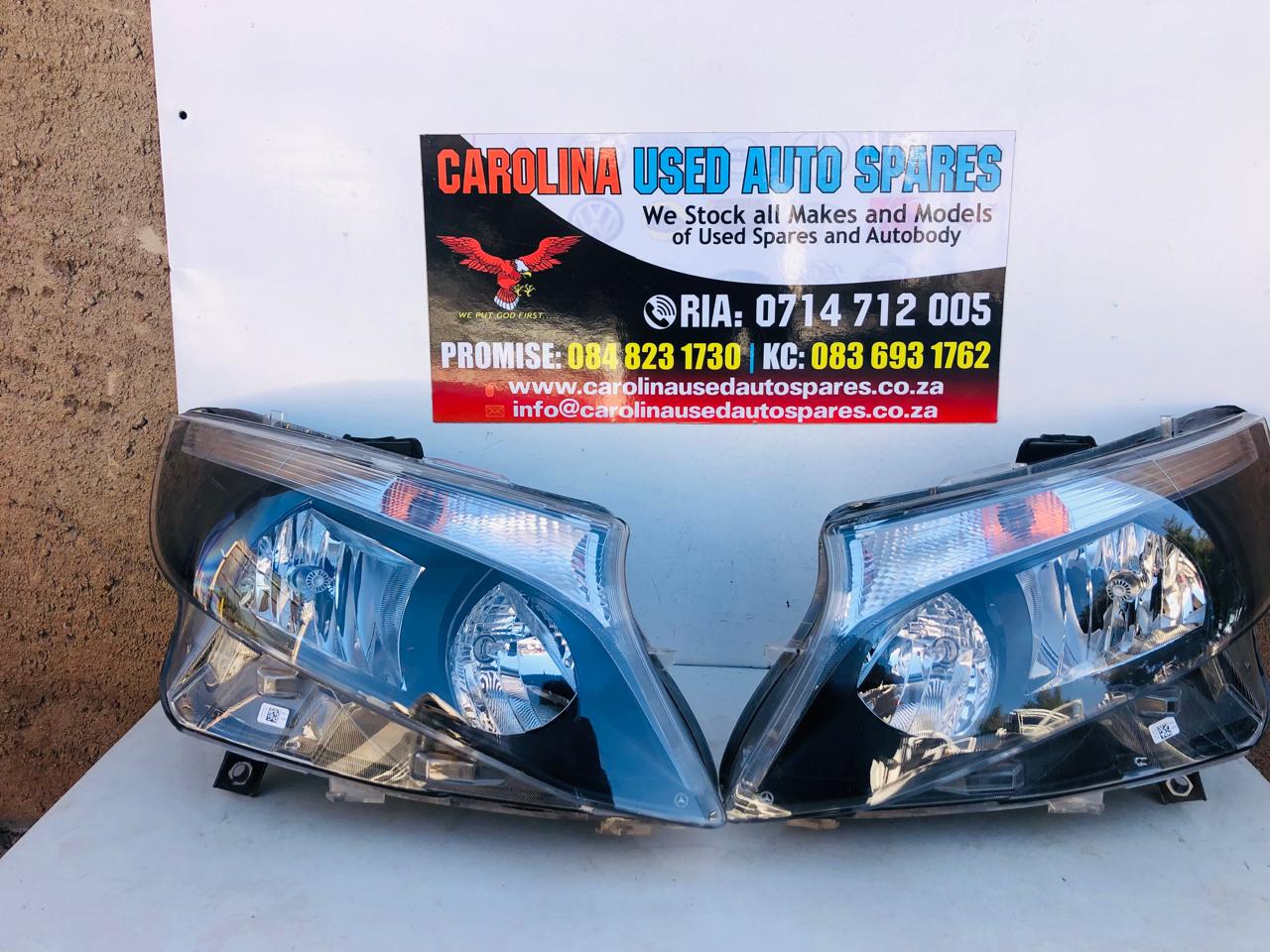 Mercedes Benz W447 V-Class Viano left and right side headlights (Black) - Private Seller Mercedes Benz W447 V-Class Viano left and right side headlights (Black) - Private Seller