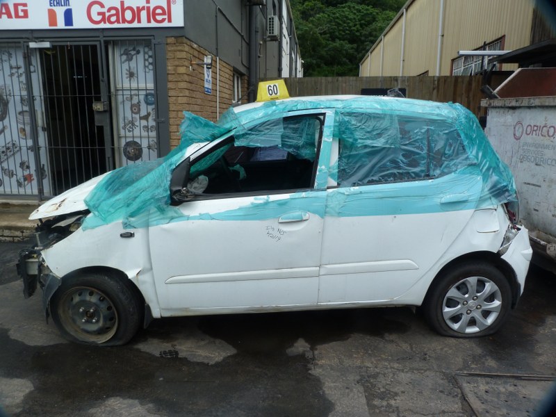 Hyundai i10 1.2 GLS MAnual White - 2011 STRIPPING FOR SPARES - Private Seller Hyundai i10 1.2 GLS MAnual White - 2011 STRIPPING FOR SPARES - Private Seller