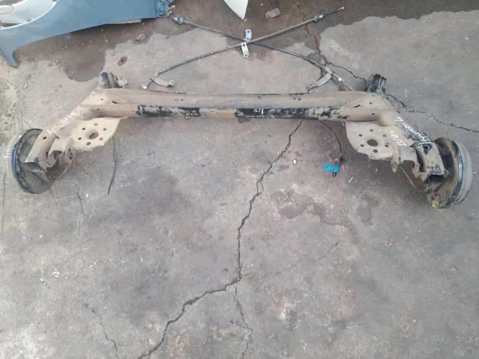 HYUNDAI I10 GRAND BACK SUSPENSION - Private Seller