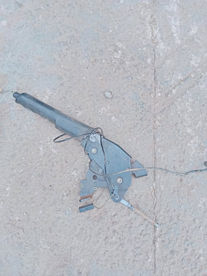 Ford (Sapphire) hand brake lever - Private Seller