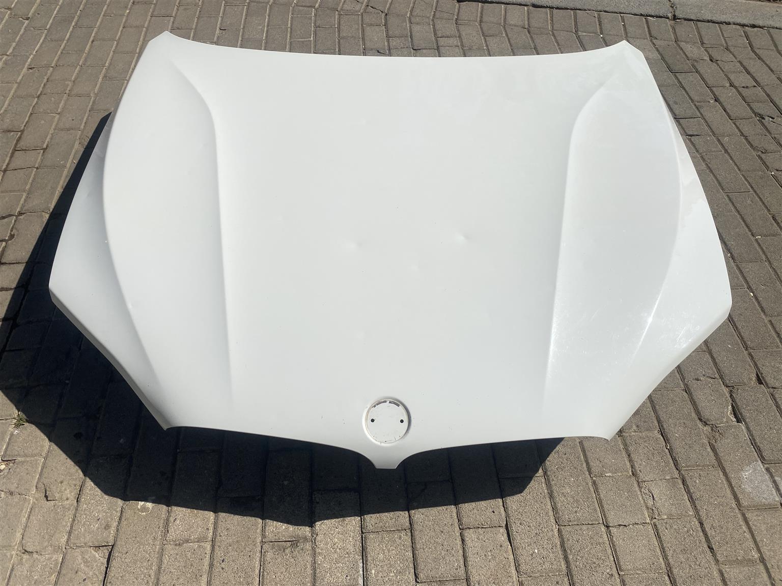 2017 BMW X5 F15/X6 X16 ALUMINIUM BONNET FOR SALE. IN EXCELLENT CONDITION