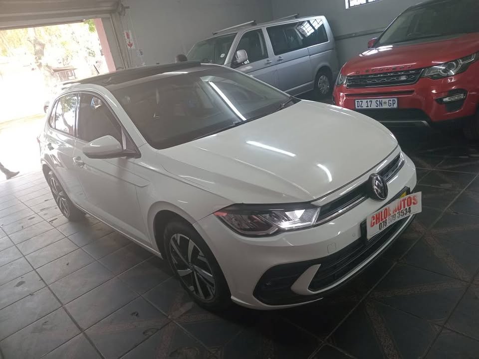 2022 Vw polo9 1.0 tsi manual   White Sunroof  Full service history