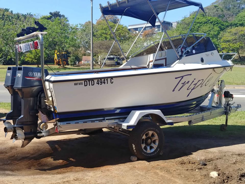 Immaculate 18.6 Ace craft with two 70 hp yamaha trim tilts - Private Seller