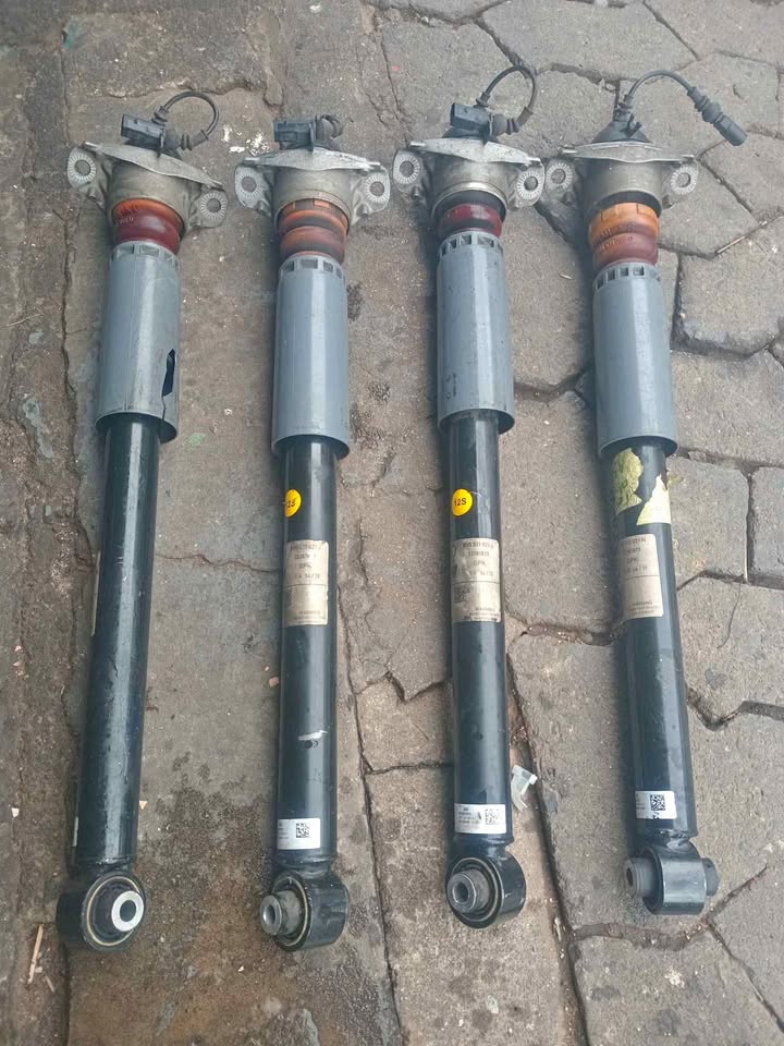 Audi A3 S3 RS3 rear electric shoocks - Private Seller Audi A3 S3 RS3 rear electric shoocks - Private Seller