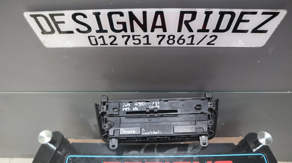 BMW F32 4 SERIES F82 M4 RADIO & AIRCON CONTROLE UNIT - Private Seller BMW F32 4 SERIES F82 M4 RADIO & AIRCON CONTROLE UNIT - Private Seller