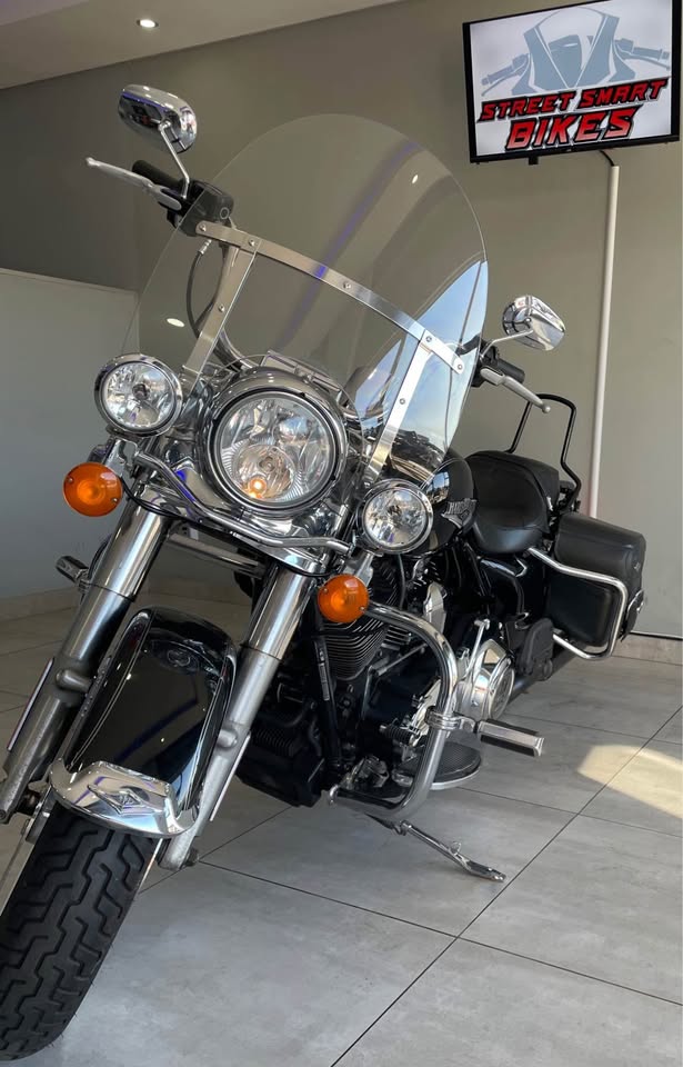 Harley Davidson RoadKing 103 - Private Seller Harley Davidson RoadKing 103 - Private Seller