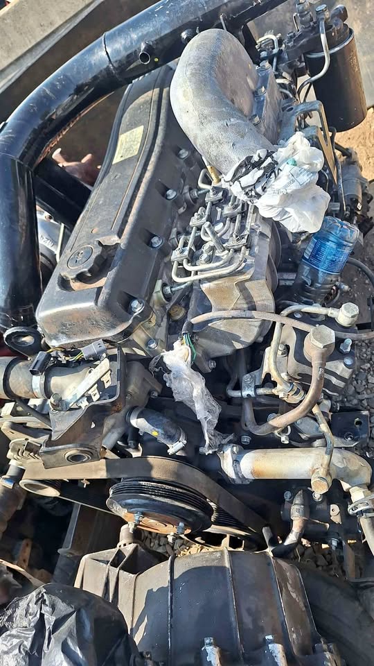 Nissan UD90/95/100 FE6 engine available