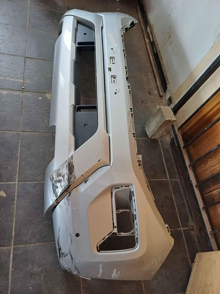 Vw Amarok Bumper 2021. At Sema Spare Centre . Condition :Good - Private Seller Vw Amarok Bumper 2021. At Sema Spare Centre . Condition :Good - Private Seller