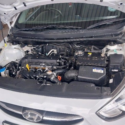 Used 2019 Hyundai Accent sedan 1.6 Fluid - Private Seller