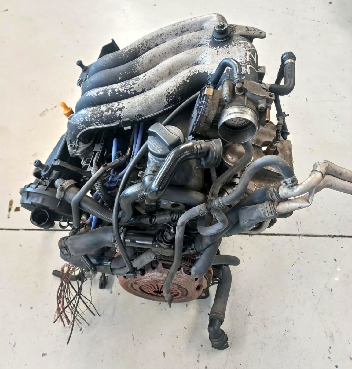 Volkswagen Golf 4 2.0 4 CYL Petrol Engine (AZL) - Private Seller Volkswagen Golf 4 2.0 4 CYL Petrol Engine (AZL) - Private Seller