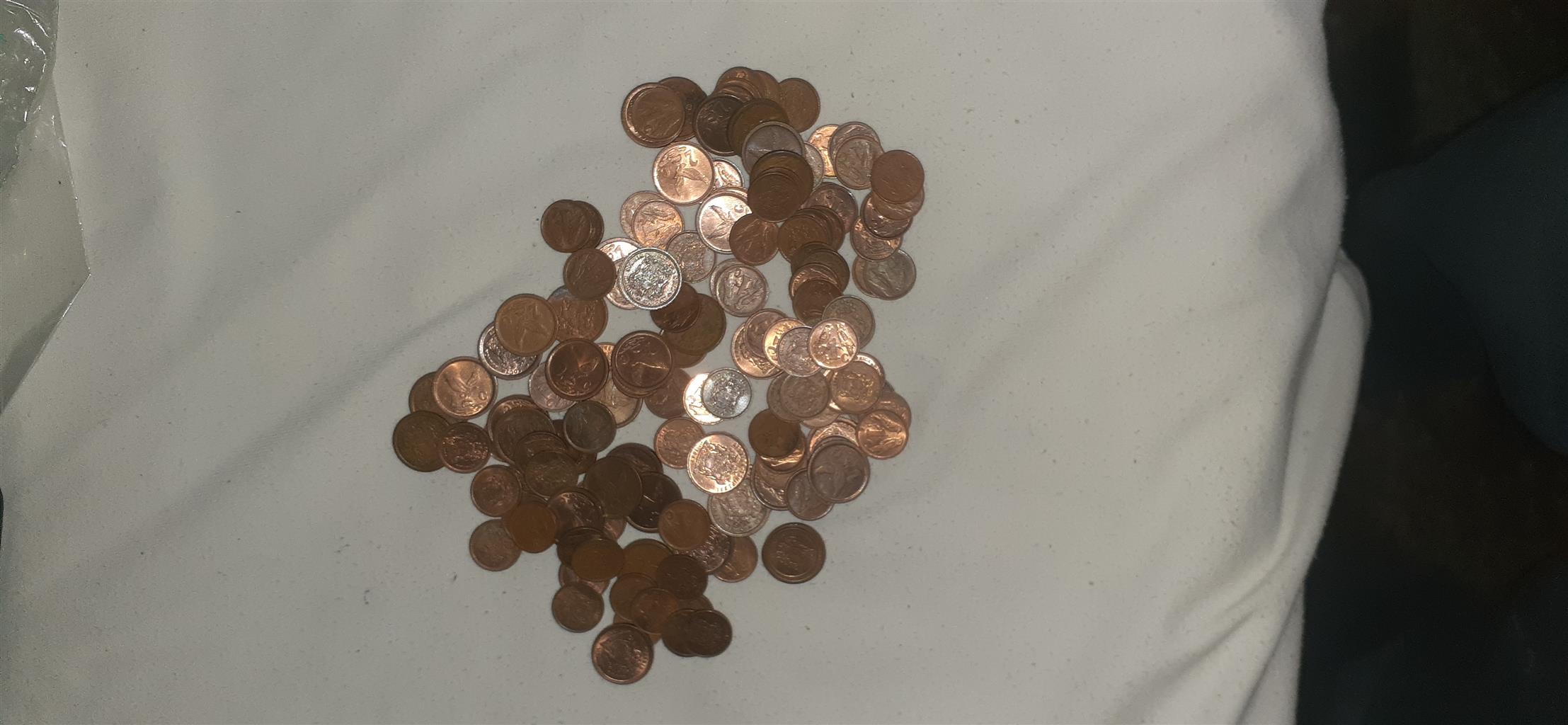 Hi selling my old coins and notes