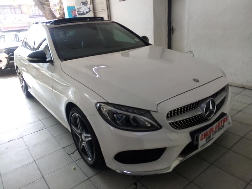 2015 MERCEDES-BENZ  C200 AMG LINE  AUTOMATIC, PETROL  WHITE, SUNROOF  LEATHER INTERIOR, SPAREKEY