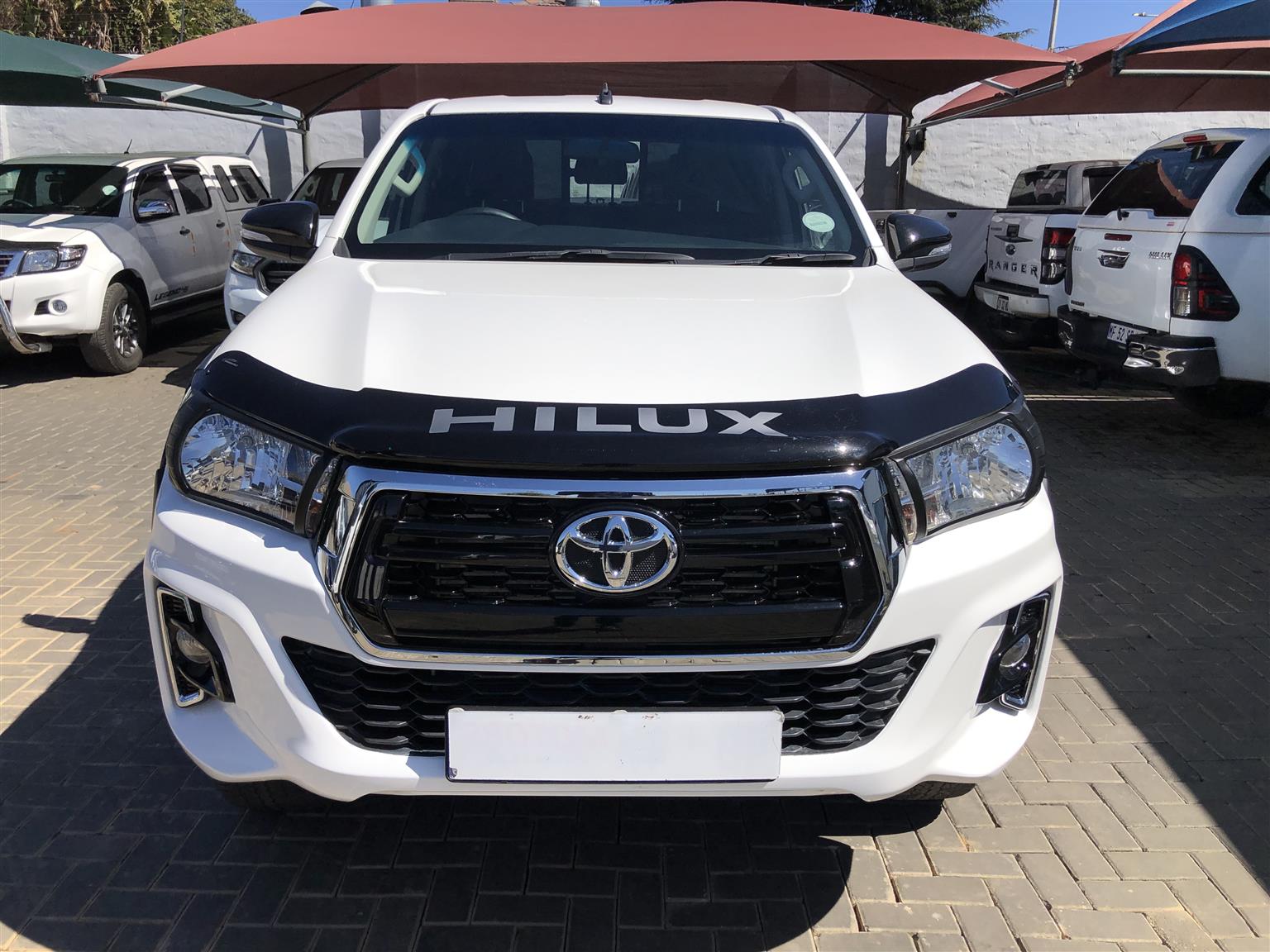 Used 2018 Toyota Hilux 2.4GD-6 double cab SRX auto - Private Seller Used 2018 Toyota Hilux 2.4GD-6 double cab SRX auto - Private Seller