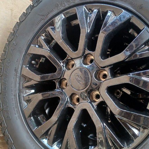 Ford thunder rims and general grabber at3 tyres