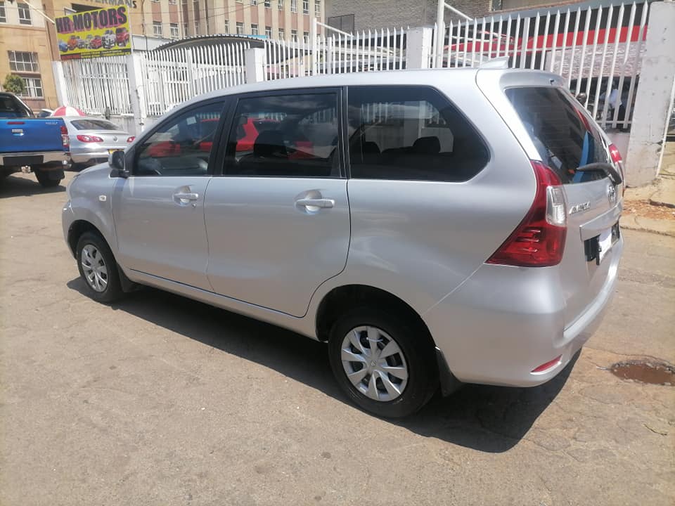 2021 Toyota Avanza 1.3sx seven seater