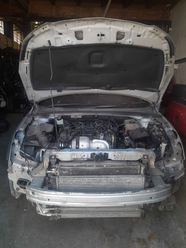 Chevrolet Cruze Stripping for Parts - Private Seller Chevrolet Cruze Stripping for Parts - Private Seller