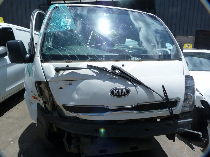 Kia K2700 1.3 Ton 2.7D Workhorse Manual White - 2013 STRIPPING FOR SPARES - Private Seller Kia K2700 1.3 Ton 2.7D Workhorse Manual White - 2013 STRIPPING FOR SPARES - Private Seller