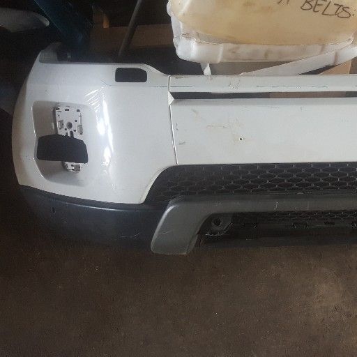 Range Rover Evoque Front Bumper - Private Seller Range Rover Evoque Front Bumper - Private Seller