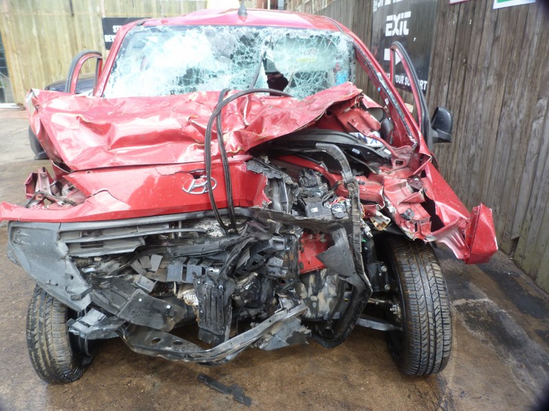 Hyundai Atos 1.1 Motion Manual Burgundy - 2022 STRIPPING FOR SPARES - Private Seller Hyundai Atos 1.1 Motion Manual Burgundy - 2022 STRIPPING FOR SPARES - Private Seller