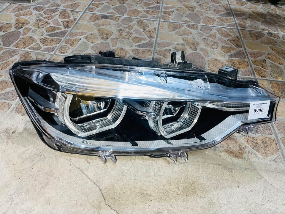 BMW F30 LED HEADLIGHT - Private Seller BMW F30 LED HEADLIGHT - Private Seller