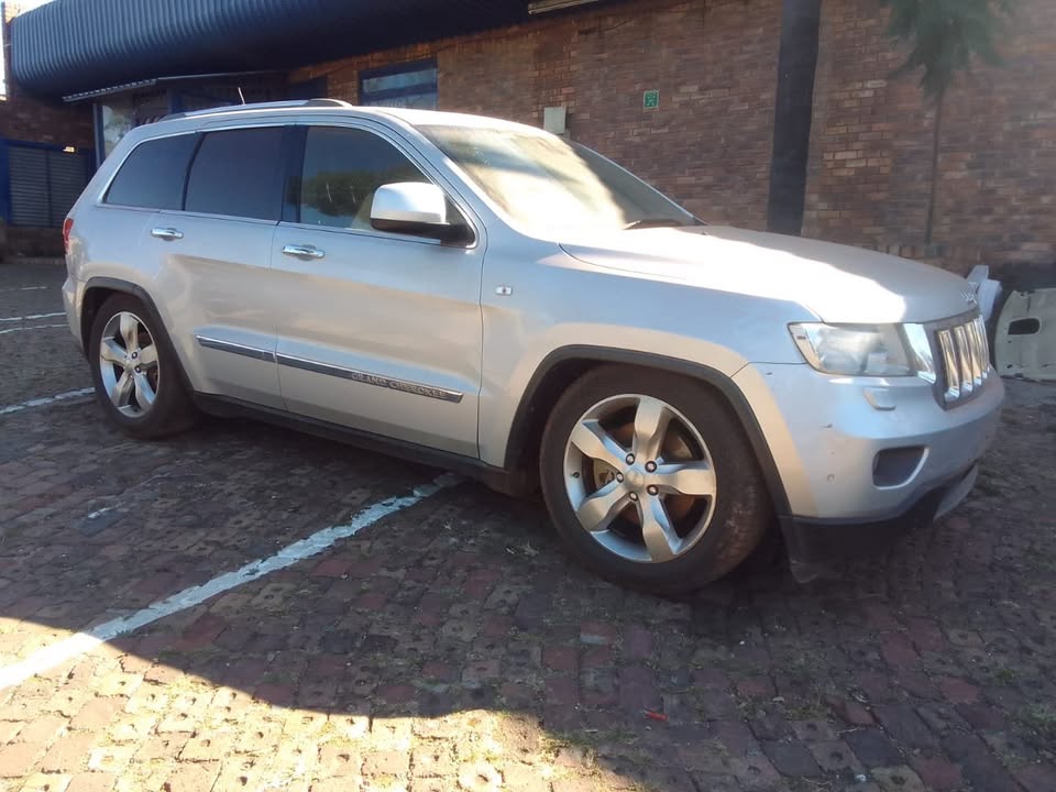 Jeep Grand Cherokee WK2 3.6 Parts Now Available - Private Seller