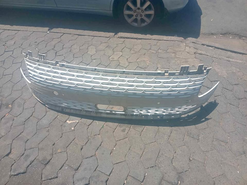 Hyundai staring front bumper - Private Seller Hyundai staring front bumper - Private Seller