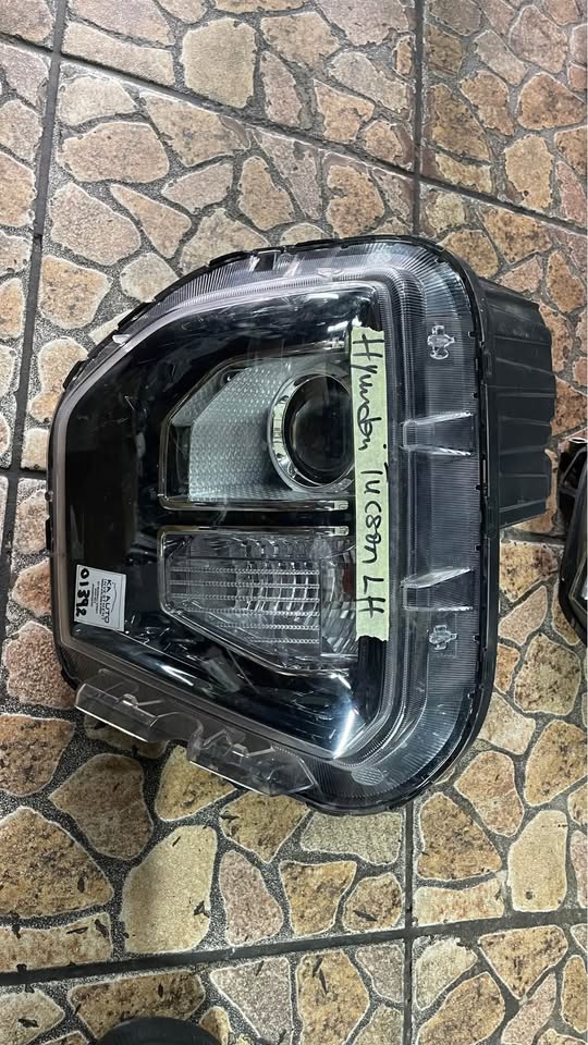 Hyundai Creta headlight - Private Seller
