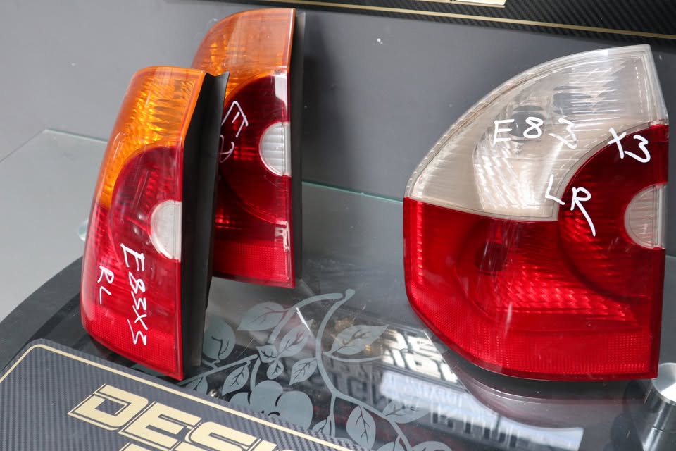 BMW E83 X3 TAIL LIGHTS - Private Seller BMW E83 X3 TAIL LIGHTS - Private Seller