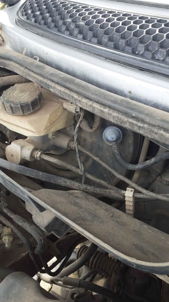 Mini Cooper R50 2005 with W10B motor stripping for Spares. - Private Seller