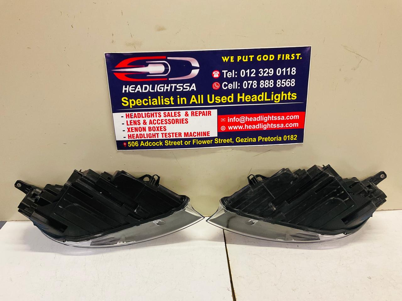 Volvo V40 left and right side Full LED system headlights - Private Seller Volvo V40 left and right side Full LED system headlights - Private Seller