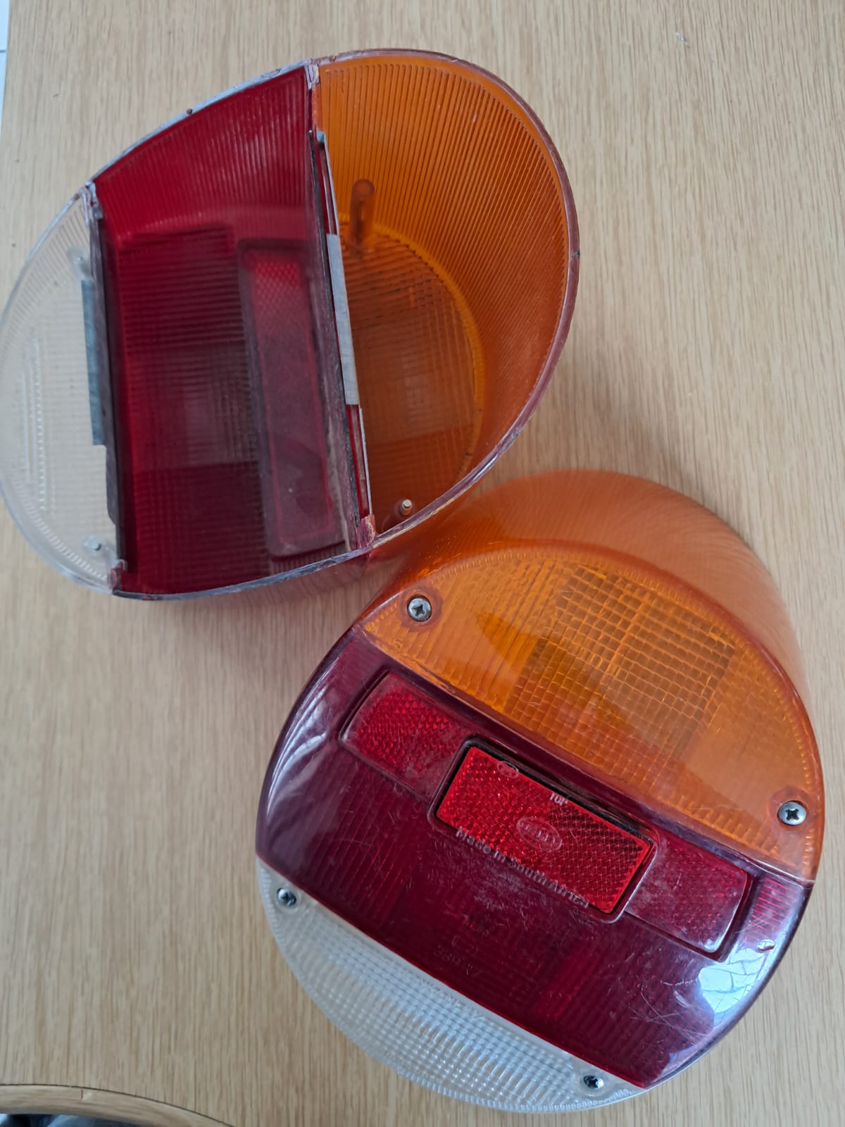 VW Classic Beetle 74+ Rear Tail light Pair - Private Seller VW Classic Beetle 74+ Rear Tail light Pair - Private Seller