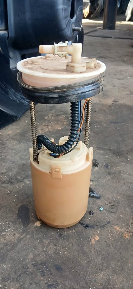 HONDA CR-V FUEL PUMP FOR SALE - Private Seller HONDA CR-V FUEL PUMP FOR SALE - Private Seller