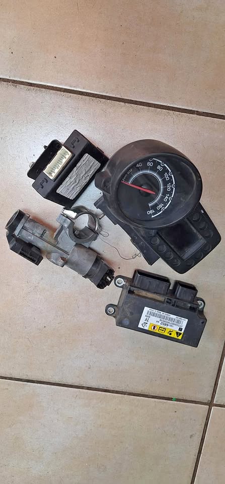 Chevrolet spark 1.2 lockset available - Private Seller Chevrolet spark 1.2 lockset available - Private Seller