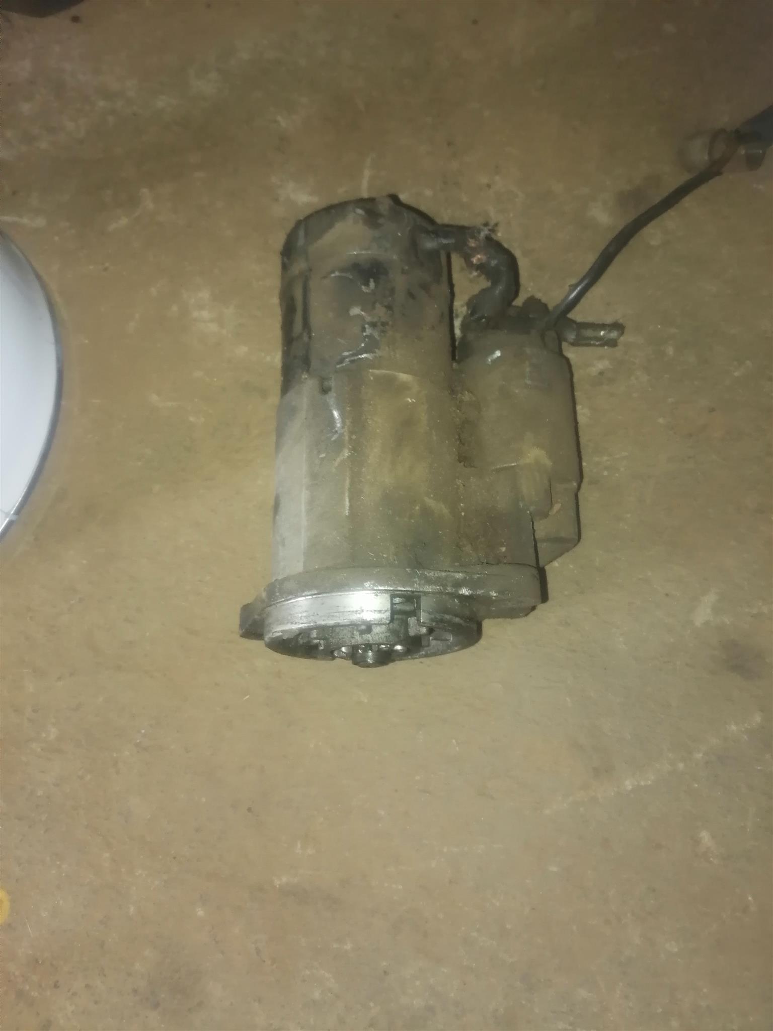 Starter Nissan VG 30 for sale - Private Seller