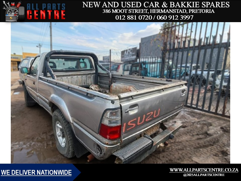 Isuzu KB280 2001 Petrol Manual – Stripping for Spares
