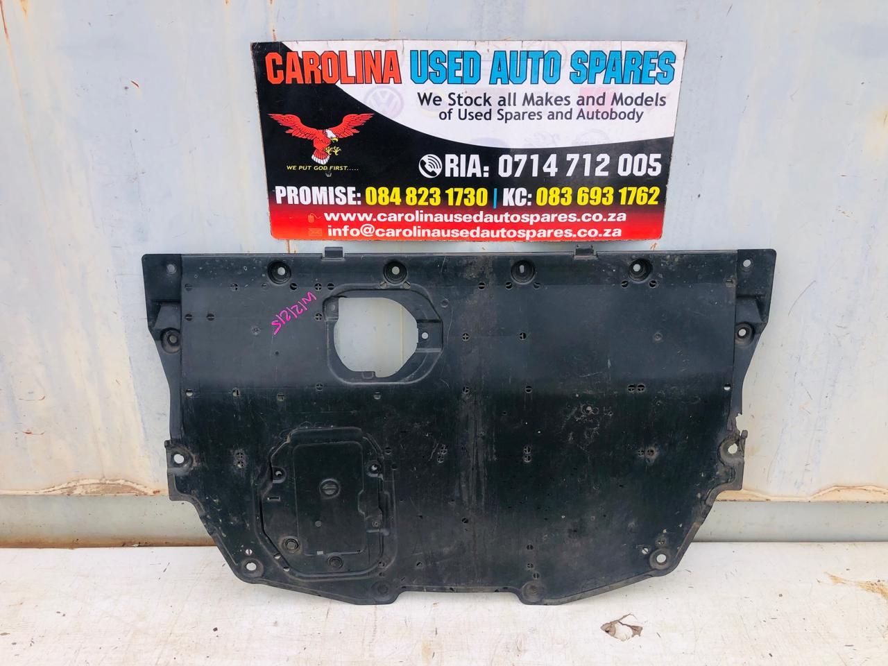 Mazda 2 and CX-3 engine cover (2015-2019) - Private Seller Mazda 2 and CX-3 engine cover (2015-2019) - Private Seller