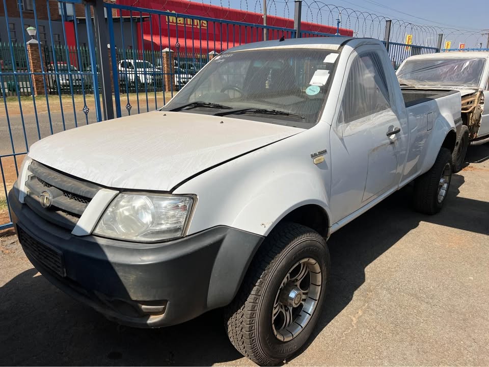 2011 TATA XENON STRIPPING FOR SPARES - Private Seller