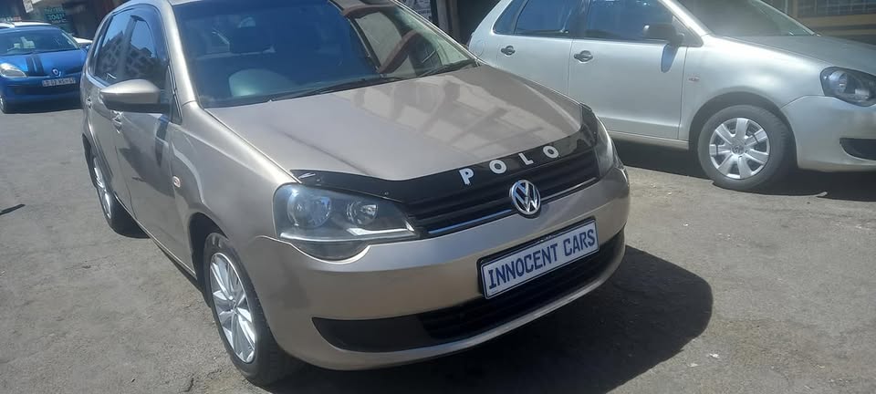 2017 VW POLO VIVO 1.6 PETROL, MANUAL TRANSMISSION, GOLD COLOUR, MILEAGE 56000KM