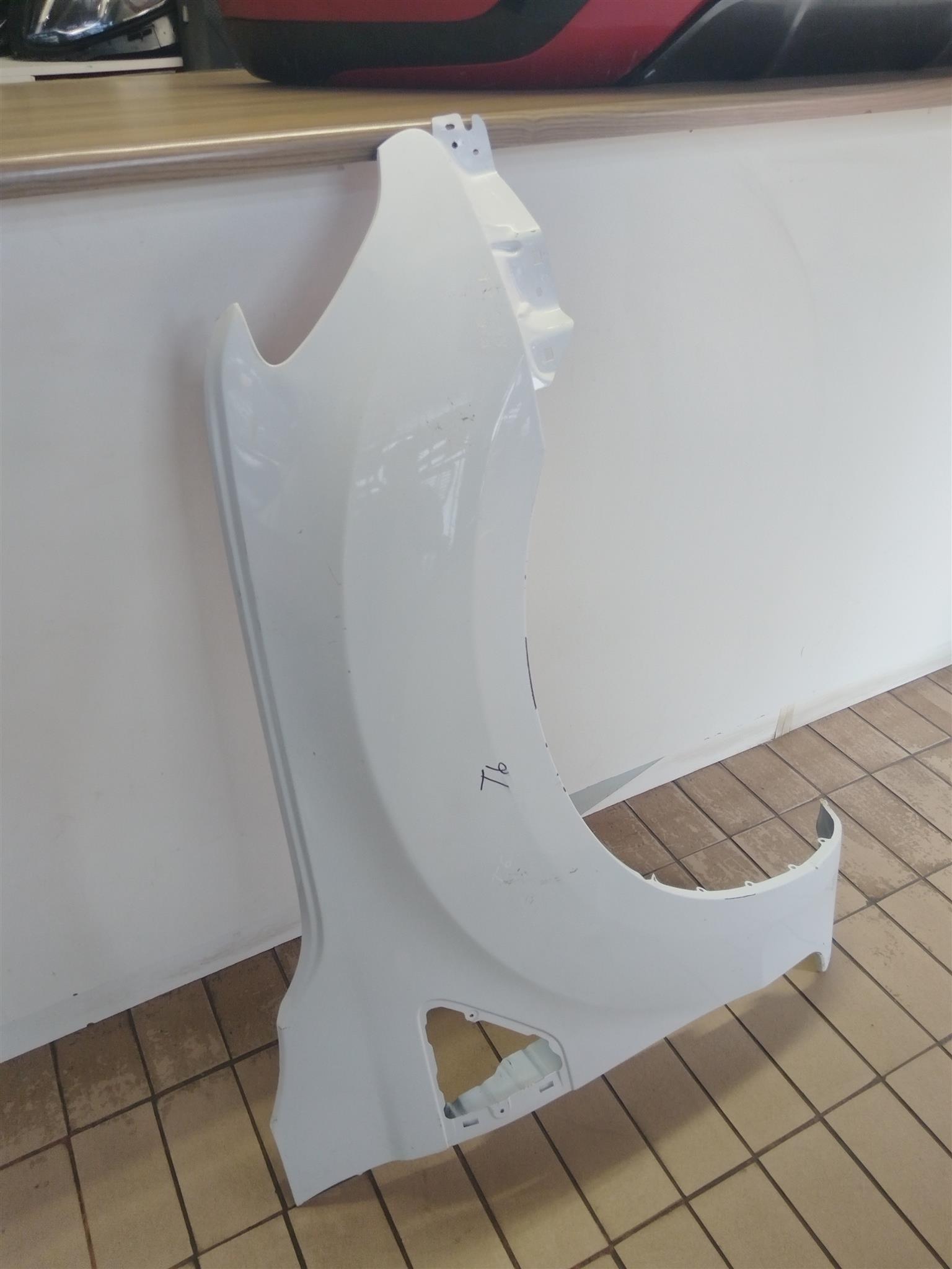2015 FORD RANGER T6 FENDER RIGHTSIDE AVAILABLE FOR SALE - Private Seller 2015 FORD RANGER T6 FENDER RIGHTSIDE AVAILABLE FOR SALE - Private Seller
