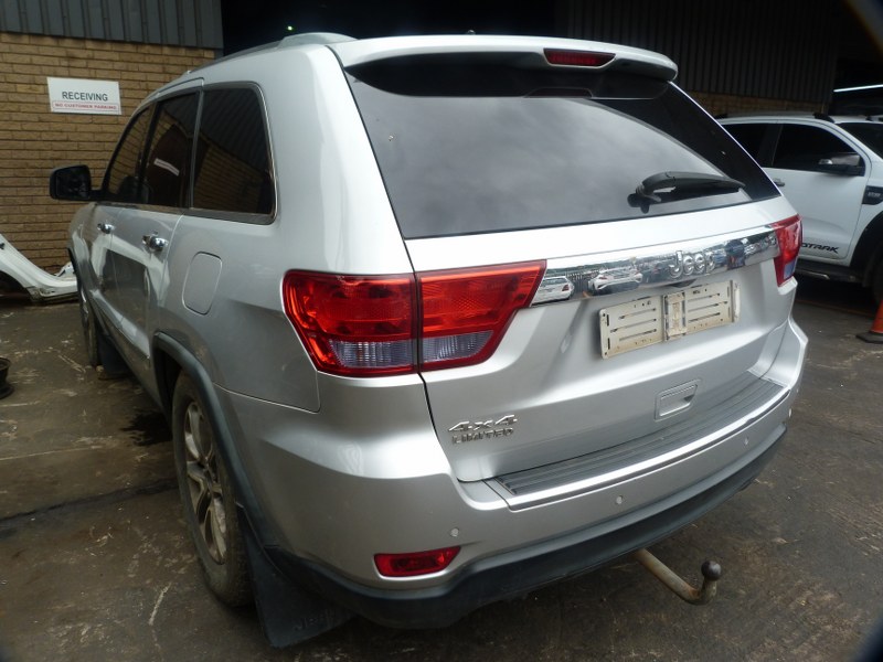 Jeep Grand Cherokee 3.6 4X4 LTD AT Silver - 2011 STRIPPING FOR SPARES - Private Seller Jeep Grand Cherokee 3.6 4X4 LTD AT Silver - 2011 STRIPPING FOR SPARES - Private Seller