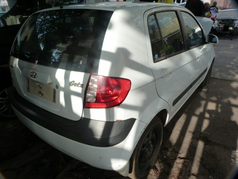 Hyundai Getz 1.4 Manual White - 2007 STRIPPING FOR SPARES - Private Seller Hyundai Getz 1.4 Manual White - 2007 STRIPPING FOR SPARES - Private Seller