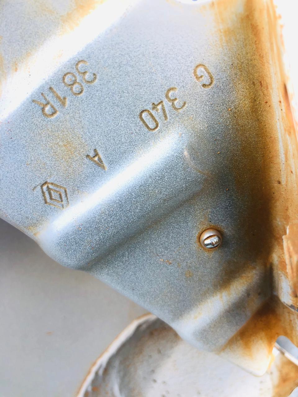 Renault Duster left side fender - Private Seller Renault Duster left side fender - Private Seller