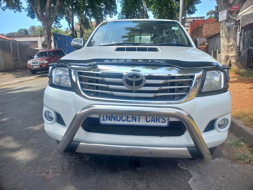2013 TOYOTA HILUX D/C 3.0 D4D DIESEL, MANUAL 4X4, WHITE COLOR