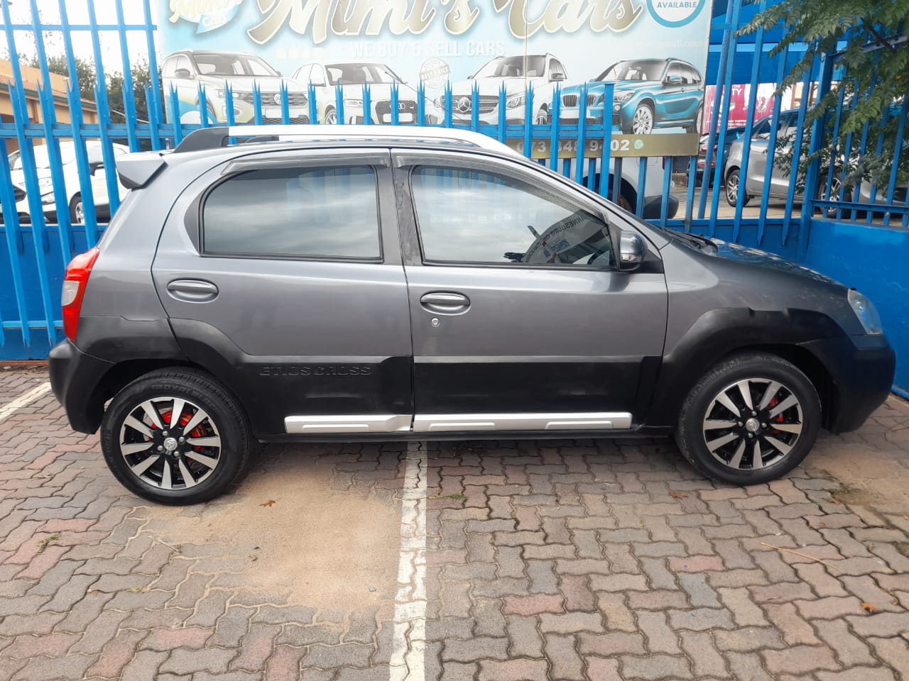 2017 TOYOTA ETIOS CROSS1.4 MANUAL PETROL