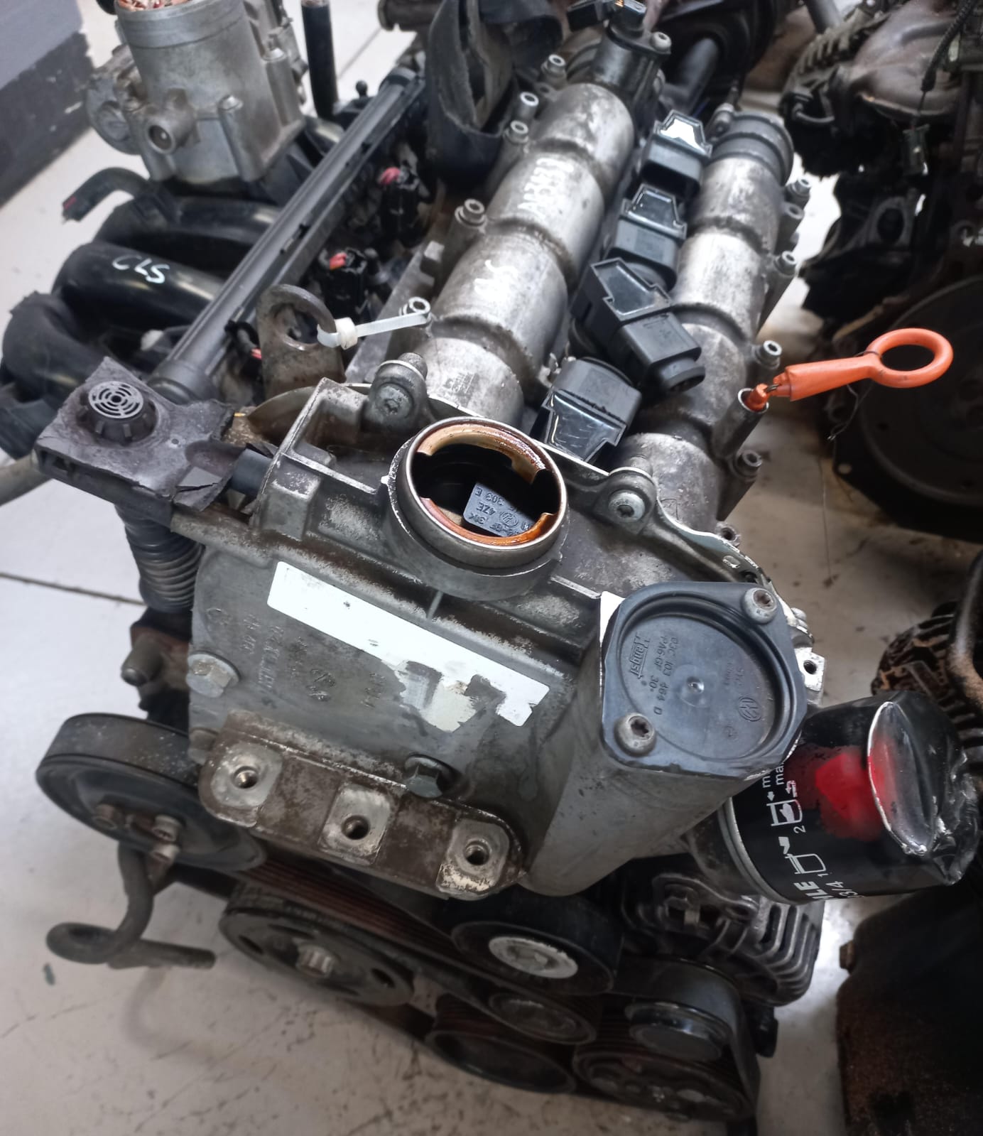 Volkswagen Polo Vivo 1.6 4CYL Petrol Engine (CLS)