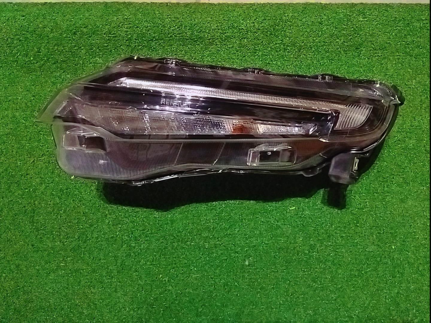 RENAULT KIGER LED UPPER HEADLAMPS - Private Seller RENAULT KIGER LED UPPER HEADLAMPS - Private Seller